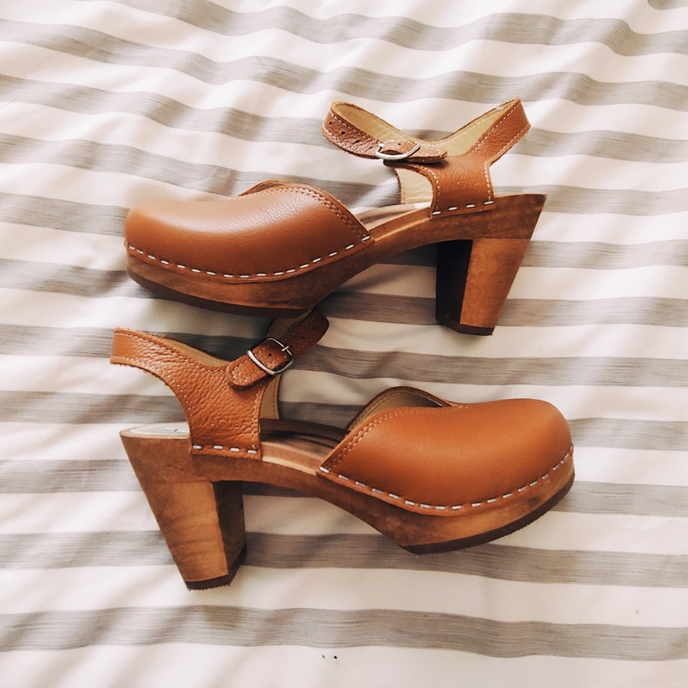 Maguba Swedish Clog Sandal Heels